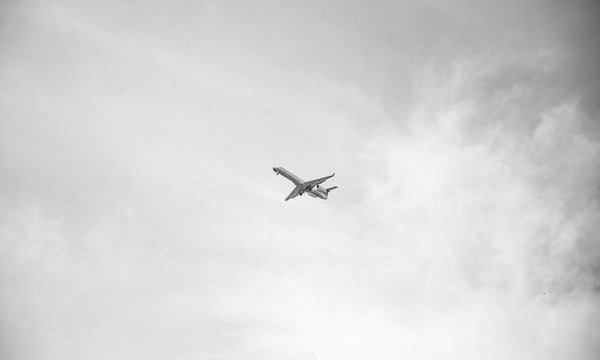 7 Expert Tips on Avoiding Jet Lag